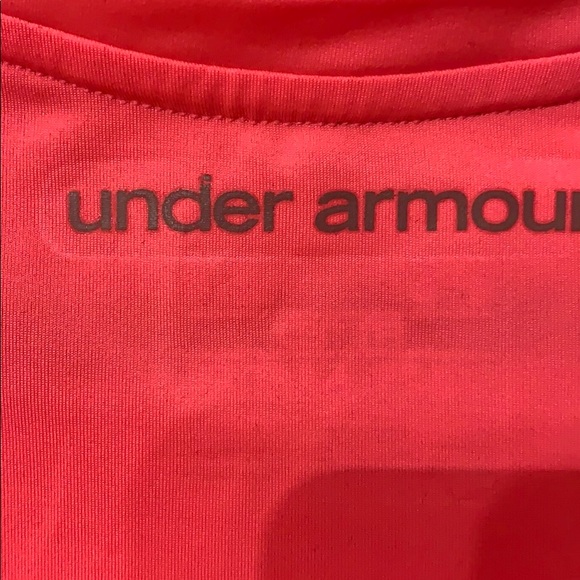 Under Armour Top - Picture 4 of 4